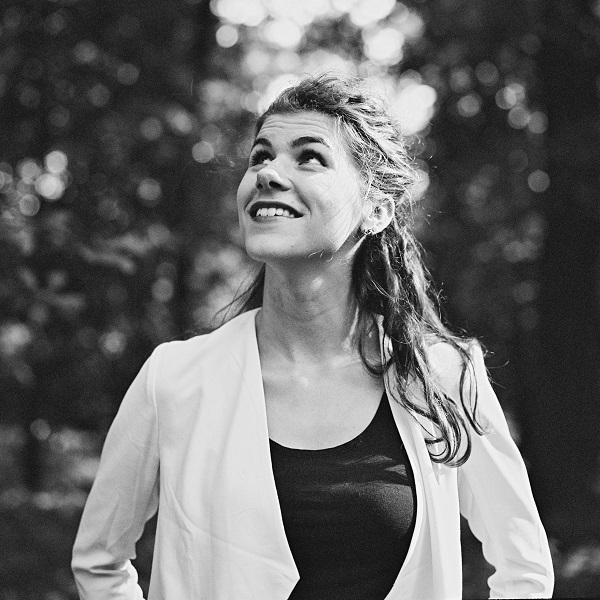 Portfolio_Sänger_Leonie_600x600 Portfolio_Sänger_Leonie_600x600
